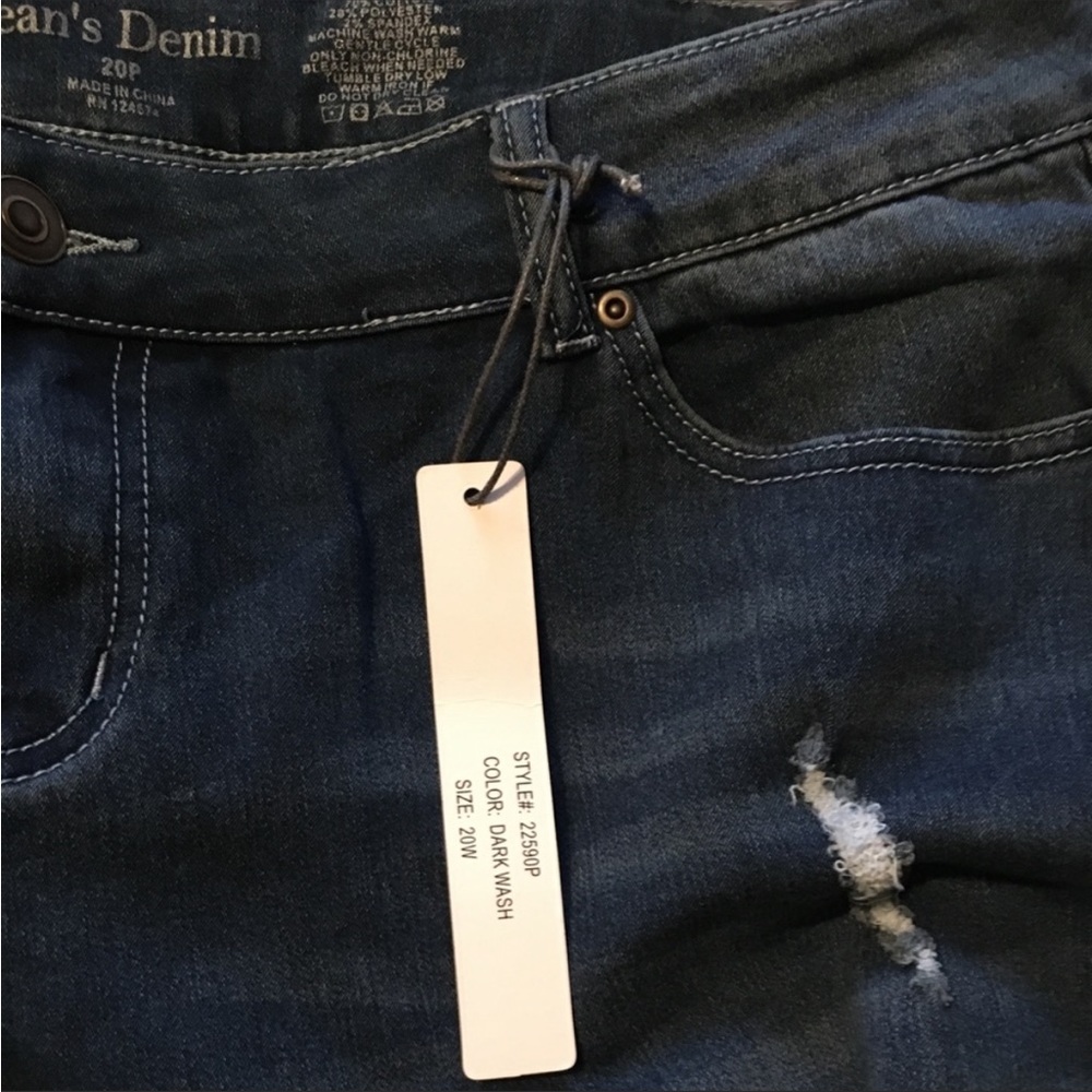 New Jean’s Denim Distressed Jeans Women’s Size 20P